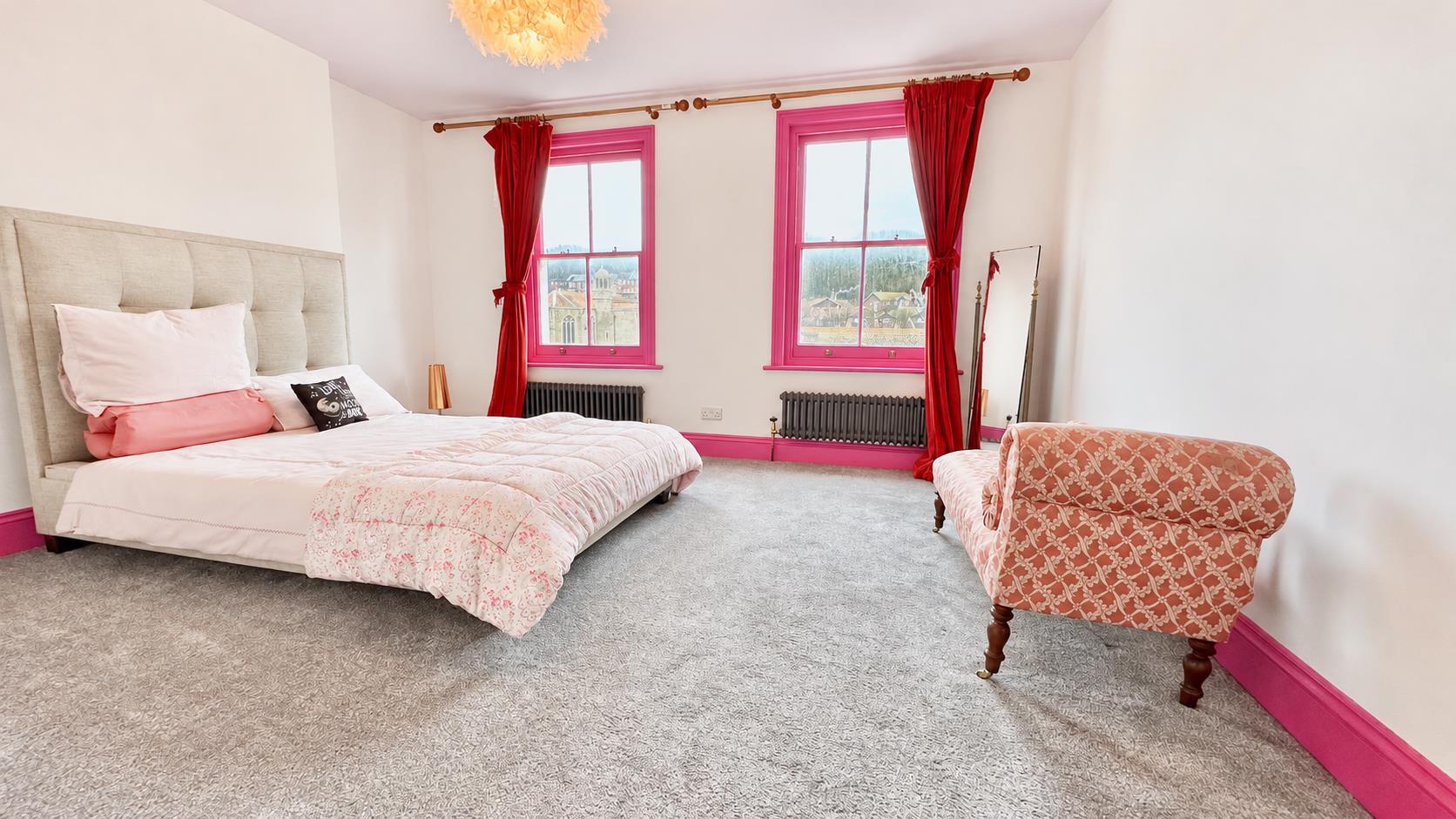 5 bed property in All Saints Street, Old Town, Hastings